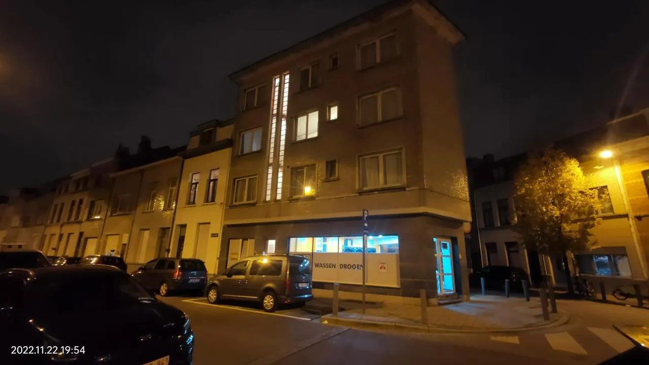 Apartment Mooi Slaapkamer! Proper En Compact Place Voor 3 Antwerp
